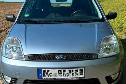 Ford Fiesta 171.000 km 1.299 &euro; Köngen 73257