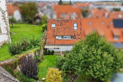 Haus zum Kaufen in Gerlingen 669.000 € 145 m² 7 zimmer