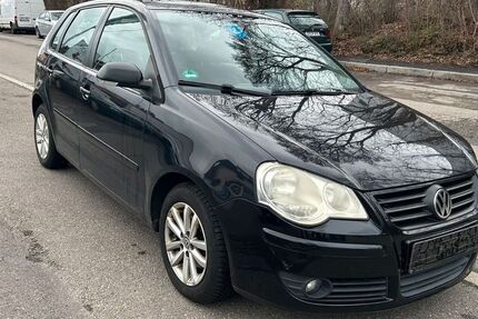 VW Polo 98.700 km 3.999 &euro; Böblingen 71032