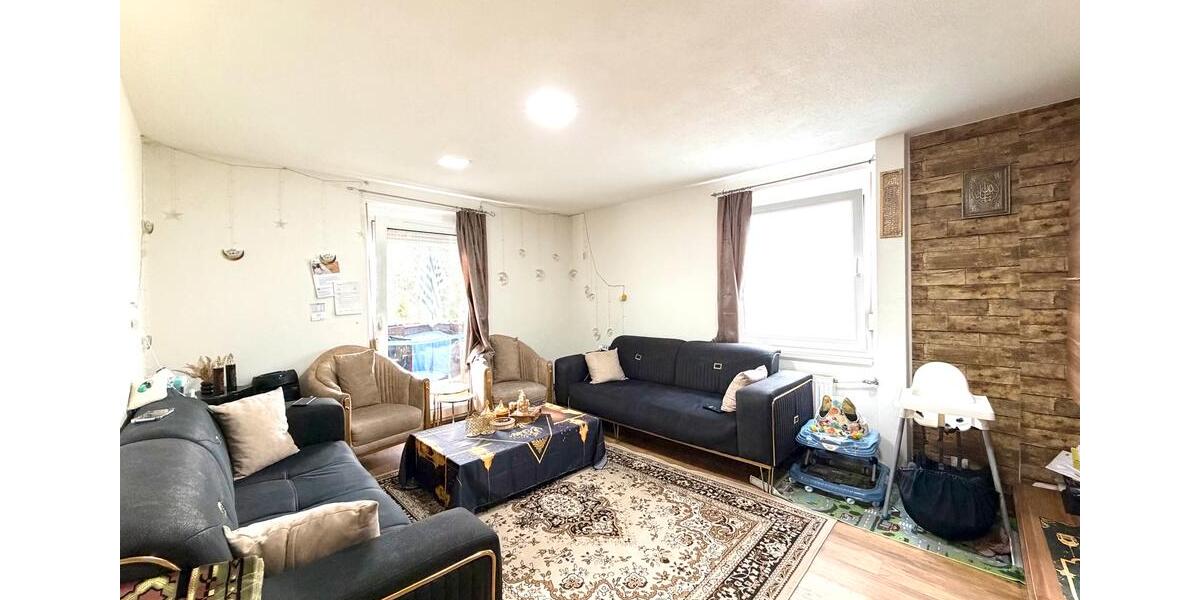 Etagenwohnung Esslingen am Neckar Brühl - 3 Zimmer, 78 m&sup2;, 275.000&euro; | Angebot:25436259