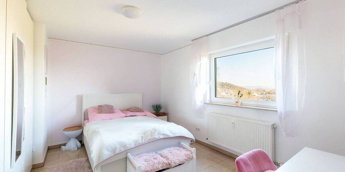 Etagenwohnung Asperg - 3 Zimmer, 89 m&sup2;, 249.000&euro; | Angebot:26595801