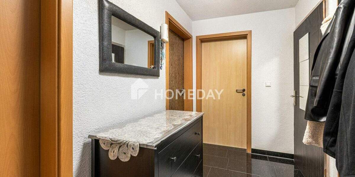 Mehrfamilienhaus, Wohnhaus Köngen - 6 Zimmer, 106 m&sup2;, 399.500&euro; | Angebot:25702482