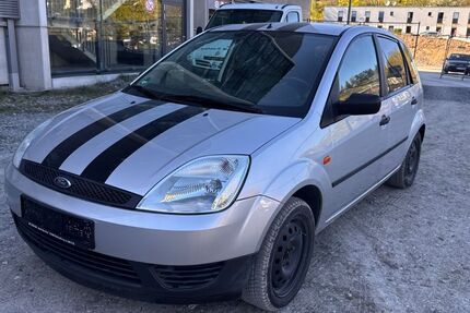 Ford Fiesta 106.345 km 2.250 &euro; Stuttgart 70376