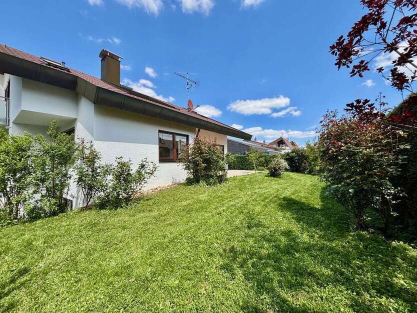 Haus zum Mieten in Leonberg 3.270 € 230 m²