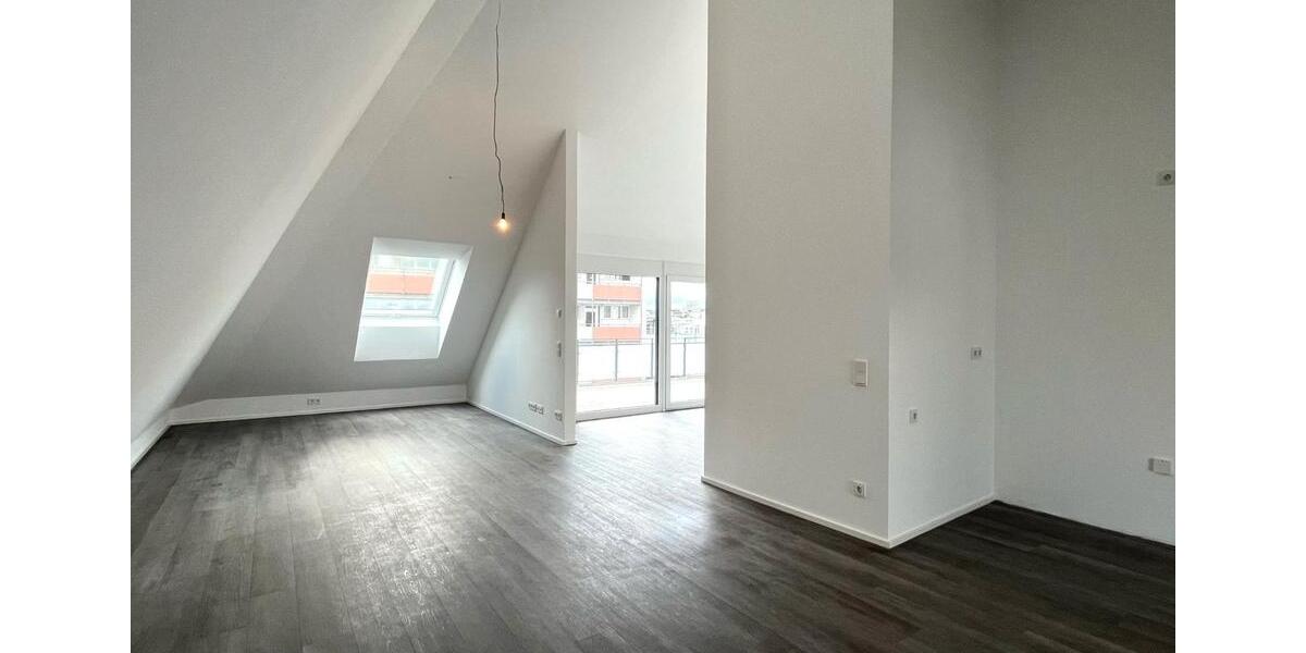 Einfamilienhaus Böblingen Dagersheim - 2.5 Zimmer, 93 m&sup2;, 1.700&euro; | Angebot:26267556