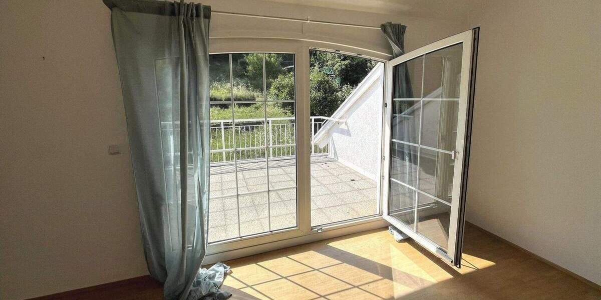 Einfamilienhaus Stuttgart Nord - 7 Zimmer, 242 m&sup2;, 1.690.000&euro; | Angebot:24696329