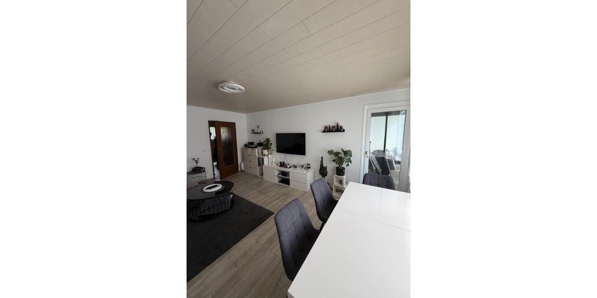 Etagenwohnung Kirchheim unter Teck - 4 Zimmer, 92 m&sup2;, 299.000&euro; | Angebot:26639908