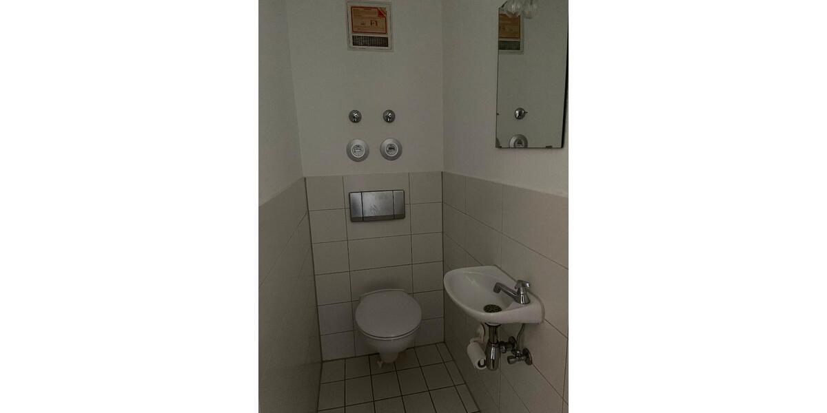 Etagenwohnung Esslingen am Neckar Oberesslingen - 2 Zimmer, 66 m&sup2;, 731&euro; | Angebot:24878019