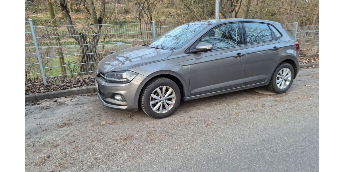 VW Polo 36.800 km 14.100 &euro; Stuttgart 70437