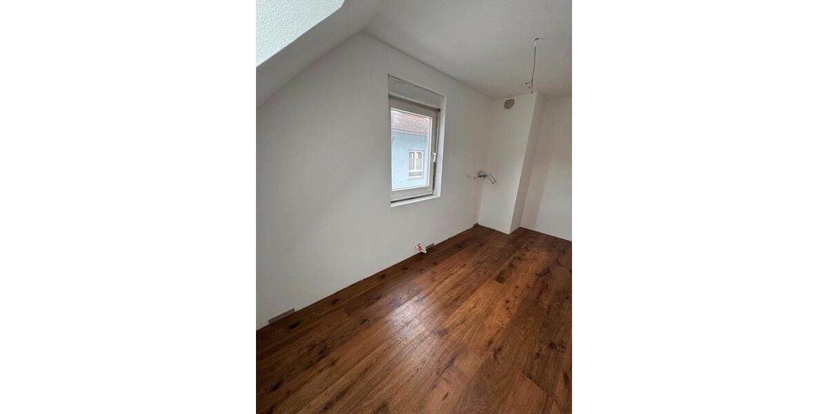 Etagenwohnung Stuttgart Hedelfingen - 2 Zimmer, 55 m&sup2;, 950&euro; | Angebot:25905247