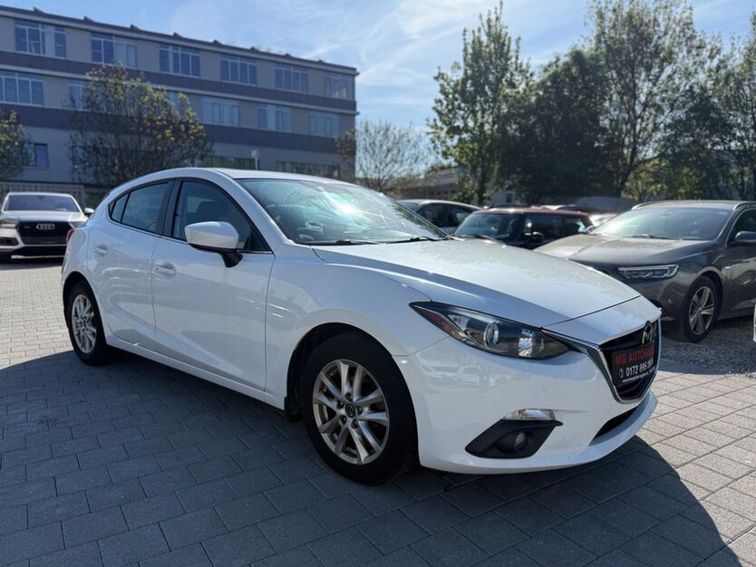 Mazda 3 235.220 km 7.999 € Fellbach 70736