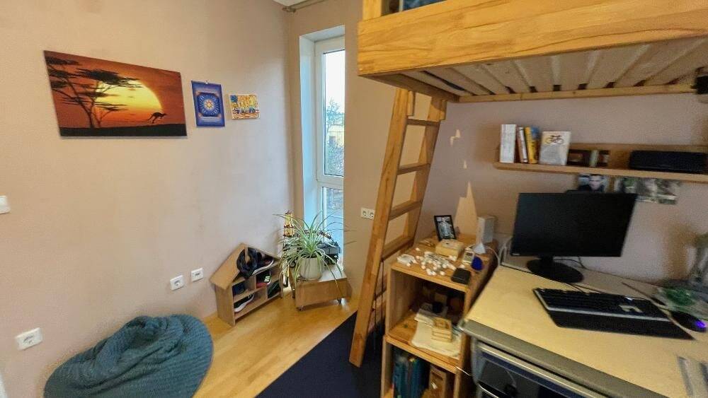 Maisonette Wohnung - 2 floor apartment in Stuttgart VaihingenKaltental available mid. February 2026 4 zimmer