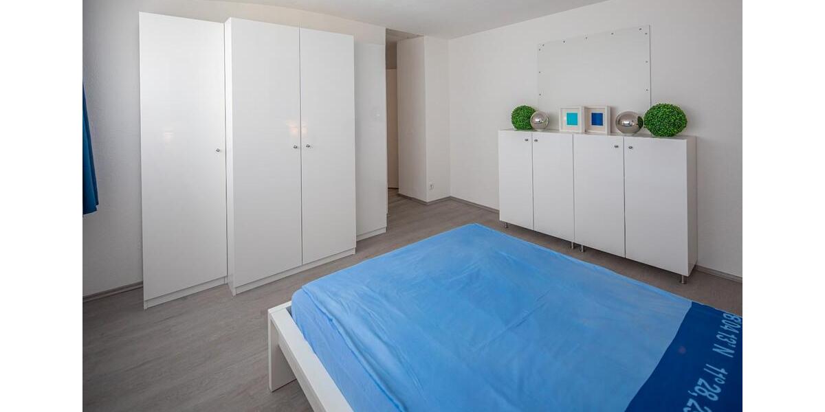 Dachgeschoßwohnung Stuttgart Neuwirtshaus - 1.5 Zimmer, 34 m&sup2;, 880&euro; | Angebot:26266013