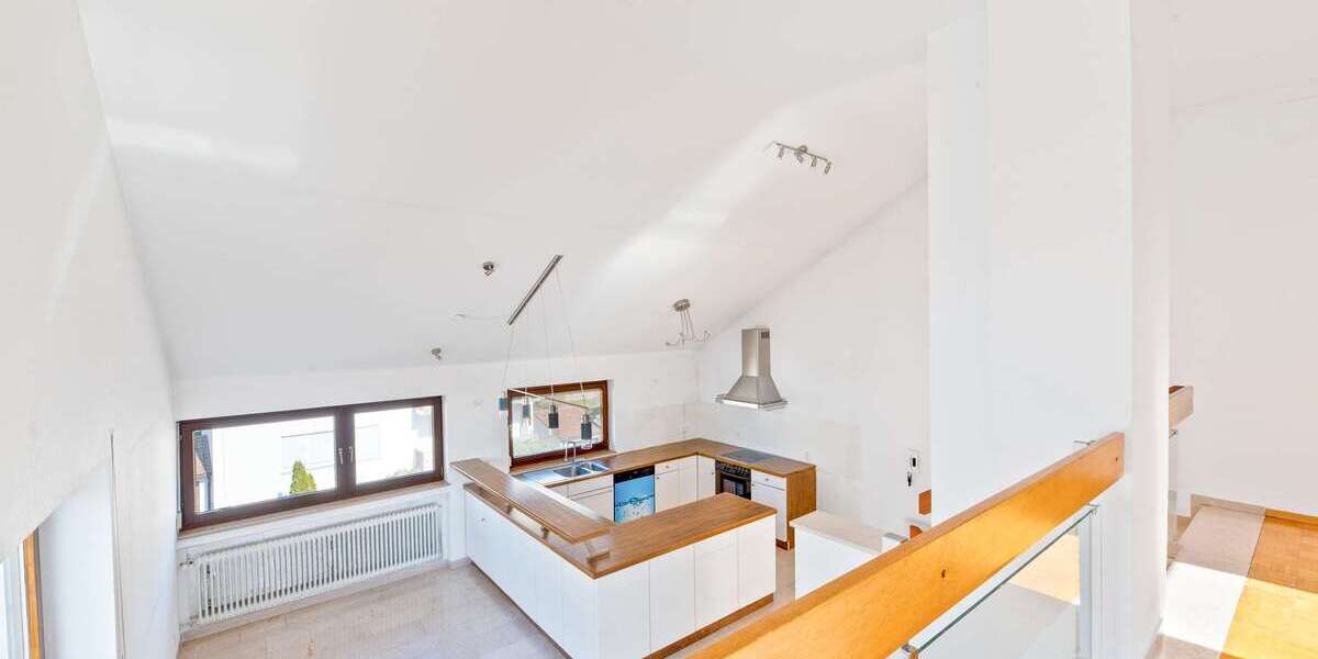 Einfamilienhaus Stuttgart Neuwirtshaus - 7 Zimmer, 192 m&sup2;, 639.000&euro; | Angebot:25519351