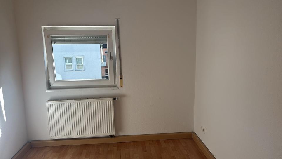 Etagenwohnung Stuttgart Luginsland - 3 Zimmer, 58 m&sup2;, 1.300&euro; | Angebot:26385525