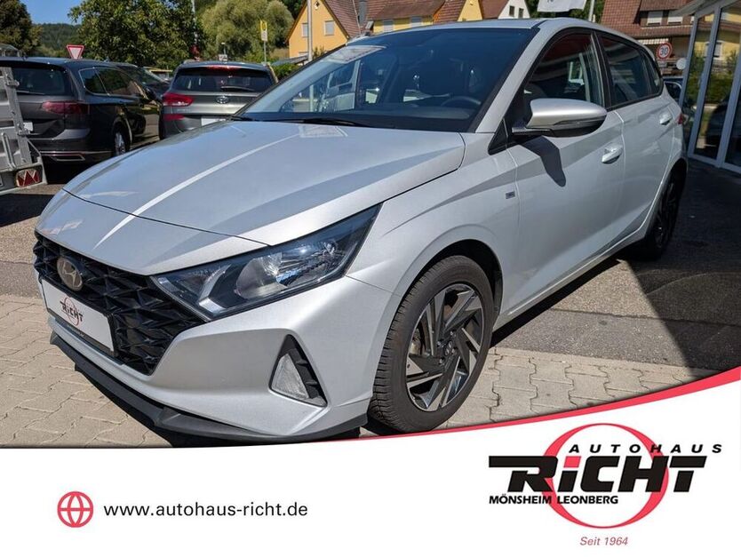 i20