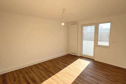 Wohnung Asperg - 3 Zimmer, 70 m&sup2;, 1.300&euro; | Angebot:23928306