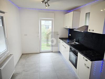 MODERN KERNSANIERT MIT AUSBAUPOTENZIAL 10 zimmer