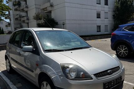 Ford Fiesta 108.660 km 2.200 &euro; Wendlingen 73240