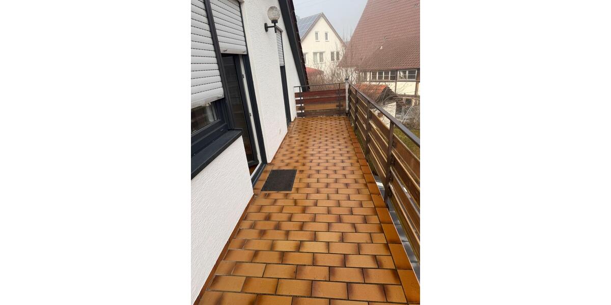 Etagenwohnung Kirchheim unter Teck - 4 Zimmer, 110 m&sup2;, 1.400&euro; | Angebot:25390611