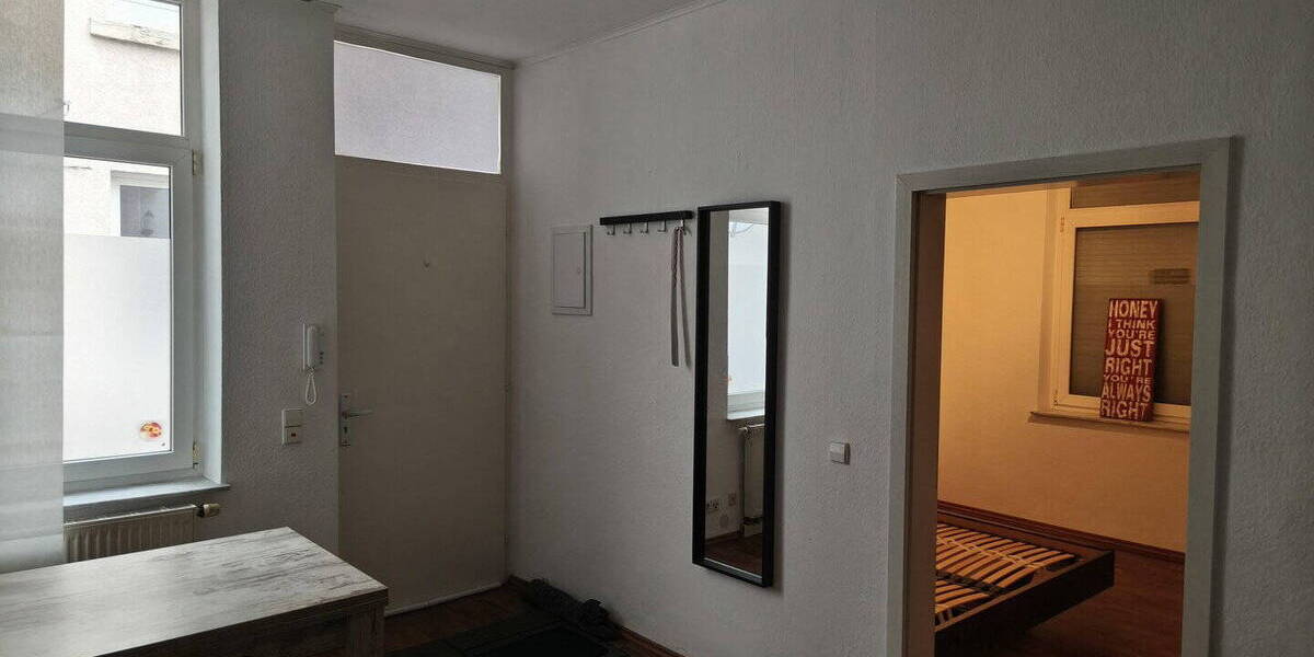 Etagenwohnung Stuttgart Süd - 2 Zimmer, 42 m&sup2;, 275.000&euro; | Angebot:26080177