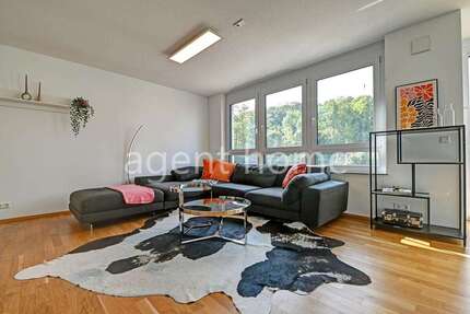 Wohnung zum Mieten in Stuttgart 2.390 € 108 m² 4 zimmer
