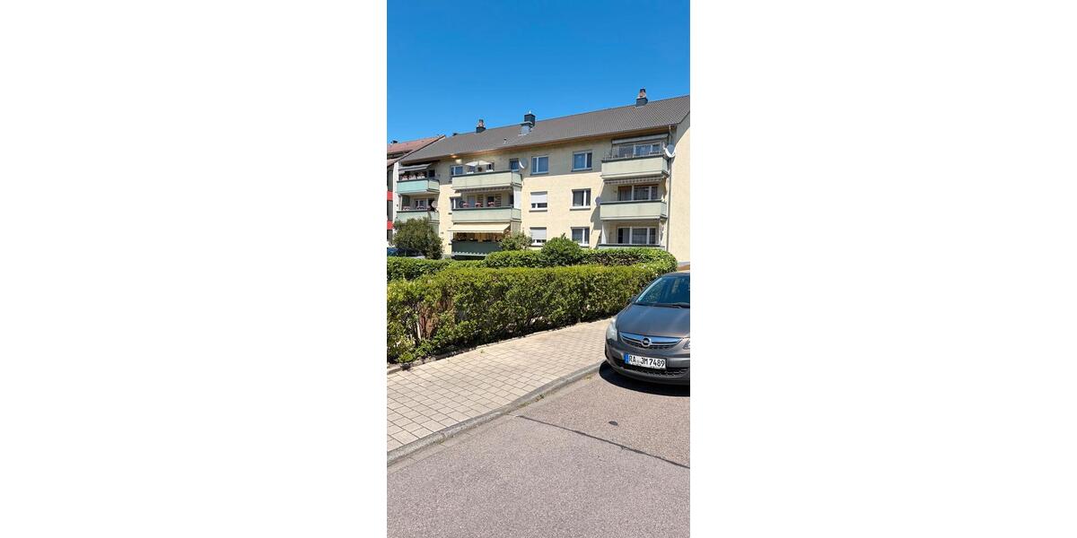 Hochparterre Böblingen - 2 Zimmer, 86 m&sup2;, 1.150&euro; | Angebot:26699172