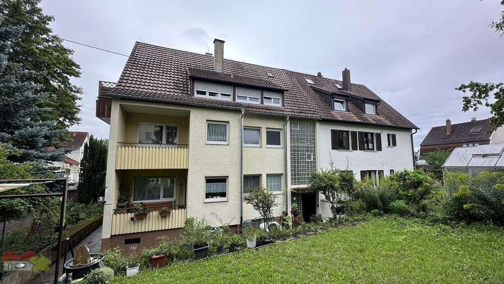 Wohnung zum Kaufen in Stuttgart 189.000 € 82 m² 3 zimmer