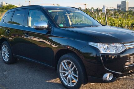 Mitsubishi Outlander 181.020 km 8.399 € Stuttgart 70191
