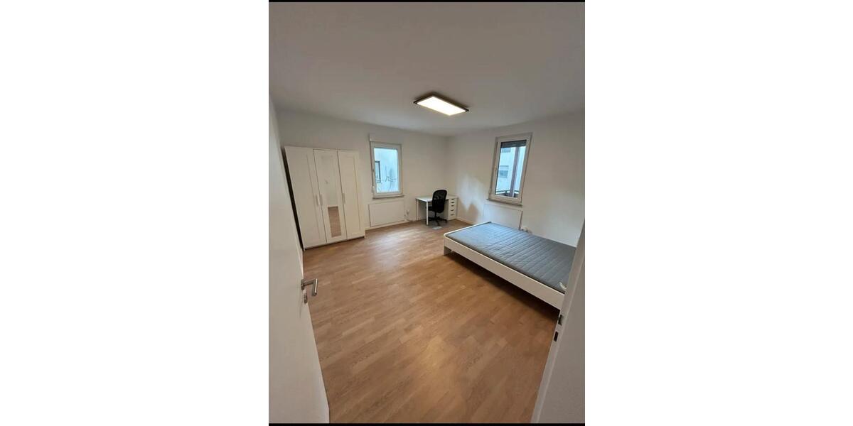 Etagenwohnung Stuttgart Lehen - 1 Zimmer, 17 m&sup2;, 615&euro; | Angebot:26232804