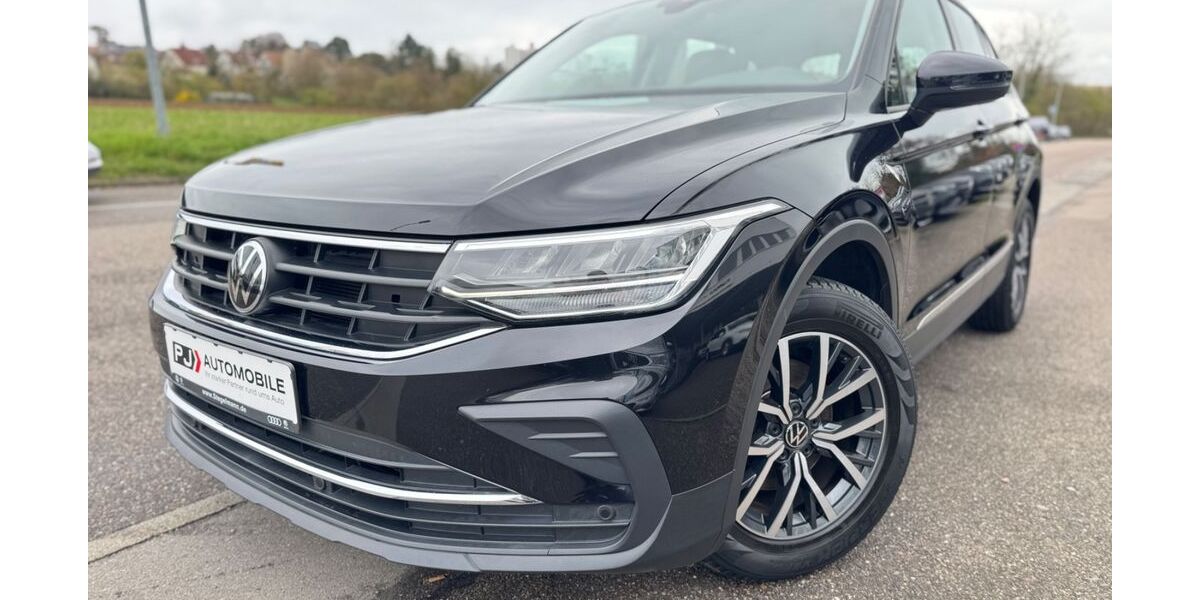 VW Tiguan 64.350 km 24.999 &euro; Kornwestheim 70806