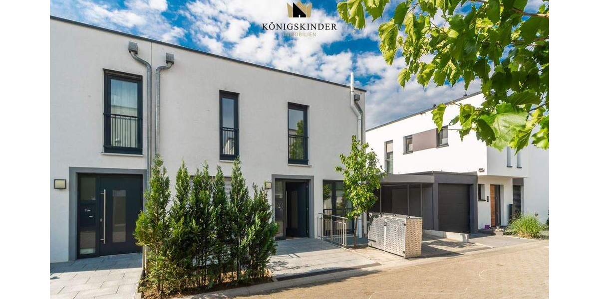 Doppelhaushälfte Stuttgart-Zazenhausen Zuffenhausen - 8 Zimmer, 154 m&sup2;, 849.000&euro; | Angebot:25337265