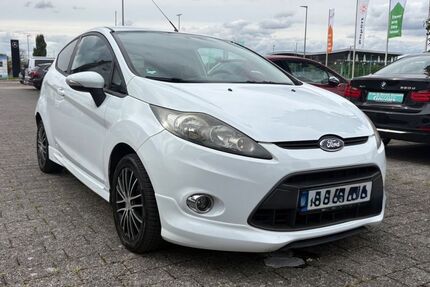 Ford Fiesta 144.735 km 3.290 &euro; Stuttgart 70186