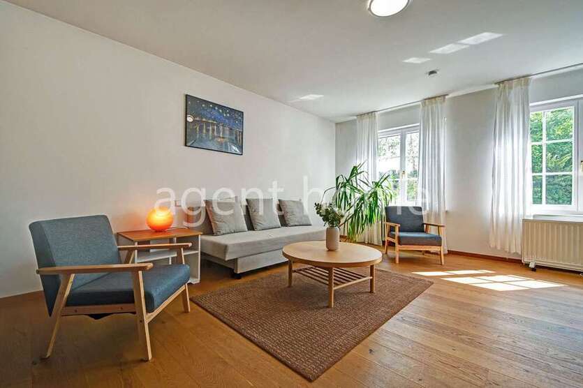 Wohnung zum Mieten in Stuttgart 1.210 € 70 m²
