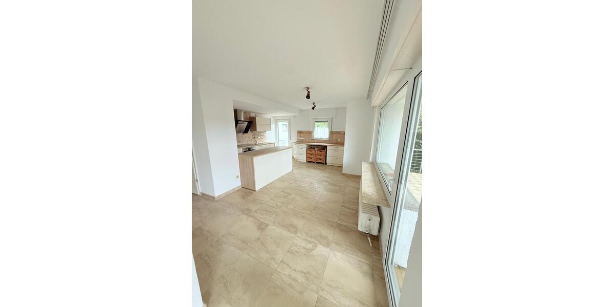 Erdgeschoßwohnung Ludwigsburg Eglosheim - 2 Zimmer, 84 m&sup2;, 1.100&euro; | Angebot:26234296