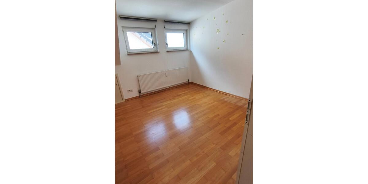 Maisonettenwohnung Stuttgart Vaihingen - 3.5 Zimmer, 141 m&sup2;, 640.000&euro; | Angebot:26991868