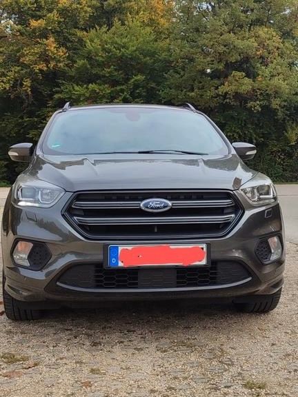 Ford Kuga 59.000 km 15.000 &euro; Albershausen 73095