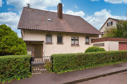 Einfamilienhaus mit Einliegerwohnung in attraktiver Lage von Vaihingen an der Enz 6 zimmer
