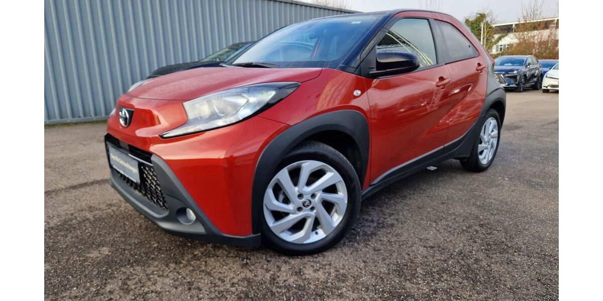 Toyota Aygo (X) 19.179 km 16.250 &euro; Nürtingen 72622