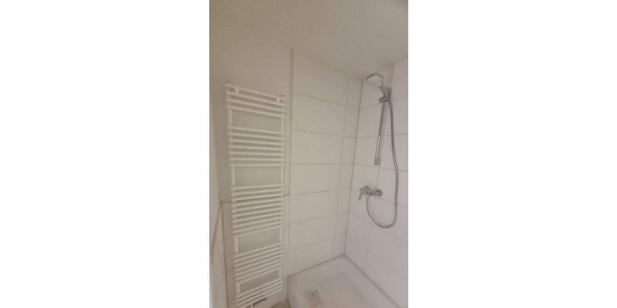 Etagenwohnung Ludwigsburg Eglosheim - 3 Zimmer, 75 m&sup2;, 980&euro; | Angebot:26388374