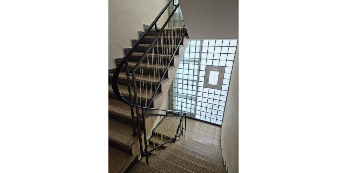 Gewerbeobjekt Stuttgart Ost - 3 Zimmer, 1.800&euro; | Angebot:26472842