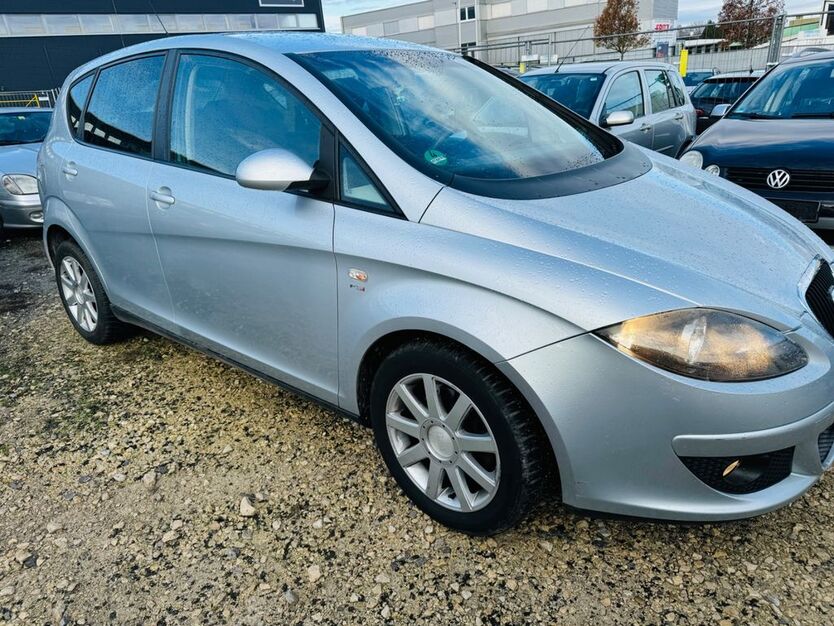 Seat Altea 212.000 km 1.999 € Filderstadt 70794