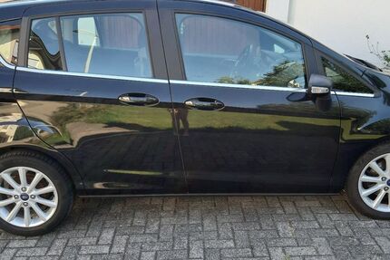 Ford B-Max 106.000 km 6.190 &euro; Ebersbach 73061