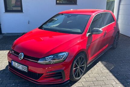 VW Golf 37.752 km 28.500 &euro; Ditzingen 71254