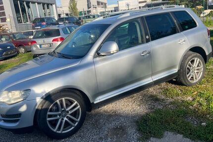 VW Touareg 230.000 km 4.890 € Ludwigsburg 71642