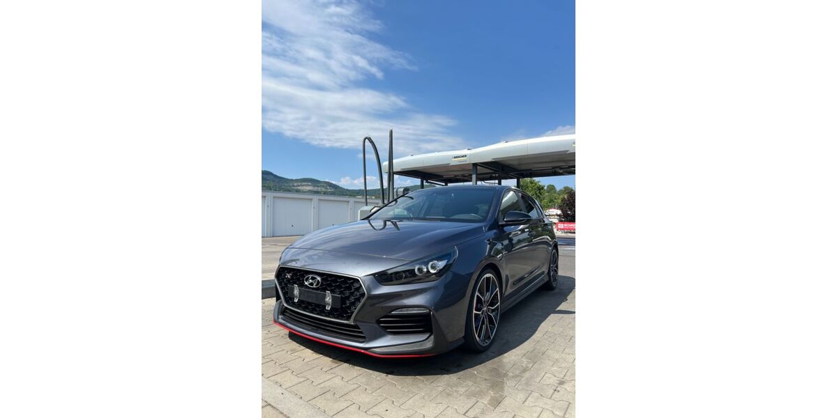 Hyundai i30 65.000 km 22.000 &euro; Aichtal 72631