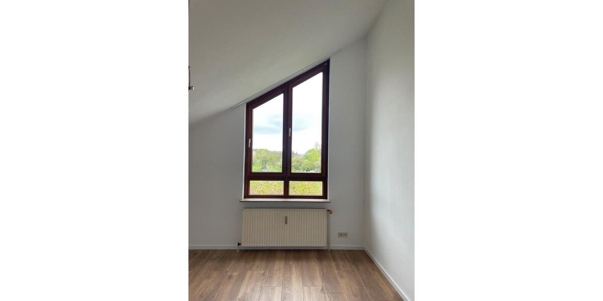 Dachgeschoßwohnung Esslingen am Neckar - 2 Zimmer, 56 m&sup2;, 1.030&euro; | Angebot:26271080
