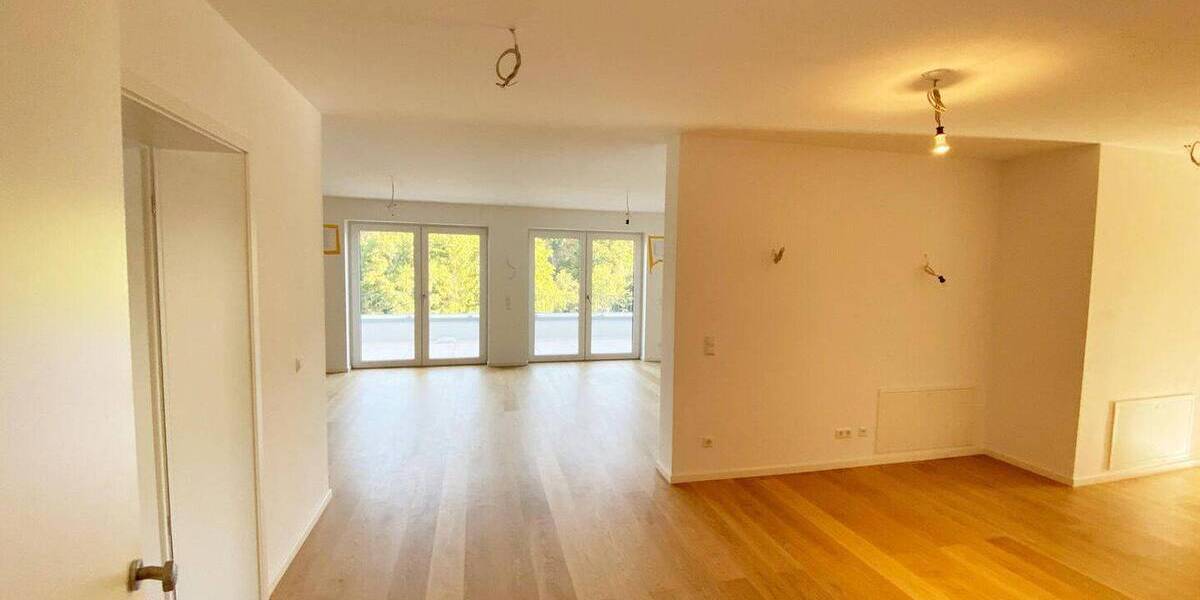 Etagenwohnung Stuttgart Botnang - 5 Zimmer, 235 m&sup2;, 3.725&euro; | Angebot:26129497