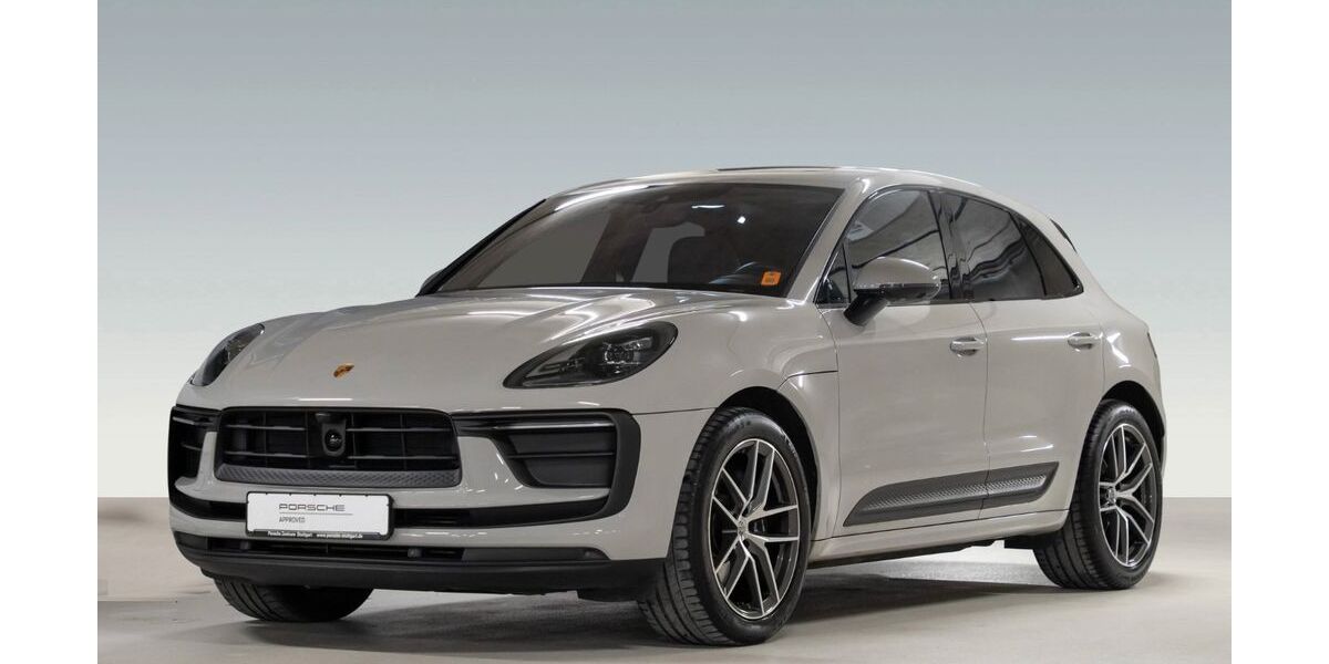 Porsche Macan 32.300 km 73.400 &euro; Stuttgart 70469