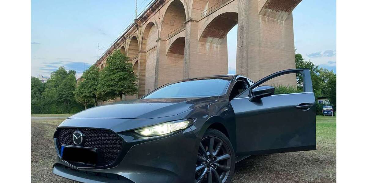 Mazda 3 55.000 km 27.407 &euro; Bietigheim-Bissingen 74321